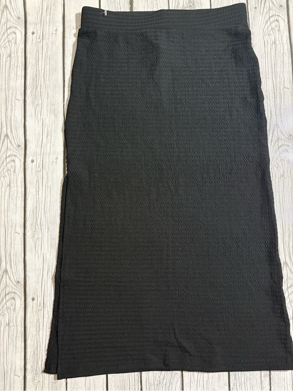 SHEIN Black midi Skirt Lightweight Stretchy Size Large